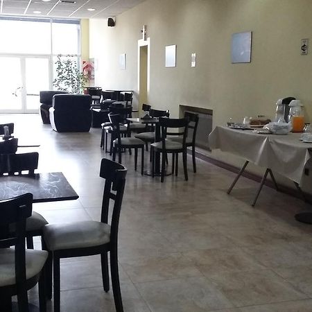 Hotel Atlantico Comodoro Rivadavia Exterior foto